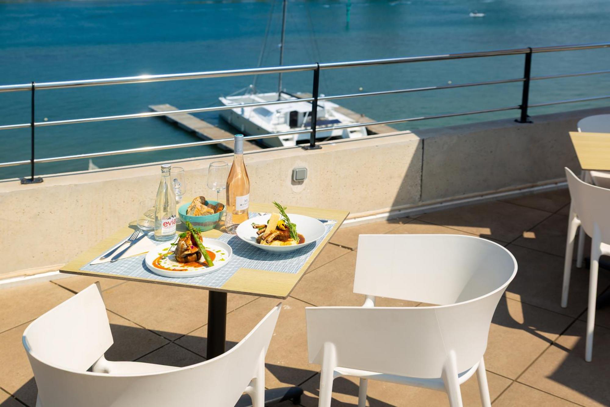 Golden Tulip Hotel & Rooftop Martigues Provence Eksteriør bilde